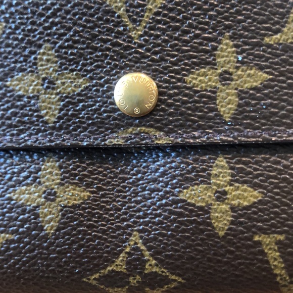 Authentic Louis Vuitton Monogram Sarah Long Wallet with Box - Picture 3 of 15